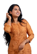 Elegant Chikankari Kurta - Image 3